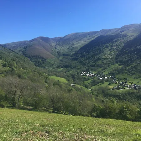 Bed and Breakfast Pyrenees - La Grange De Paul D'oueil - Aneto 3*